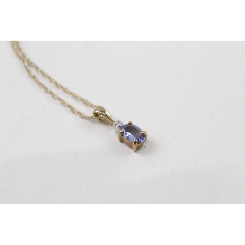 15 - 9ct gold tanzanite and diamond pendant with 9ct gold chain (1.4g)