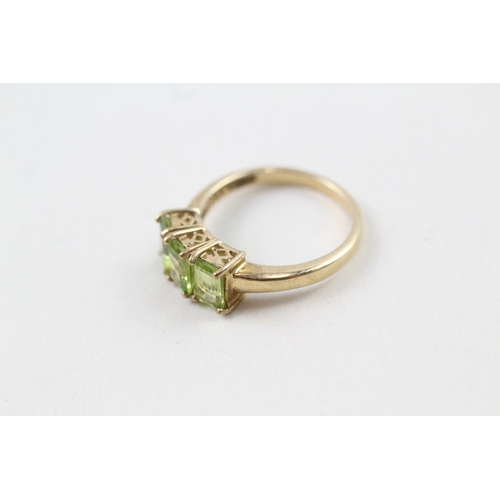 34 - 9ct gold peridot ring (2.6g) Size  N