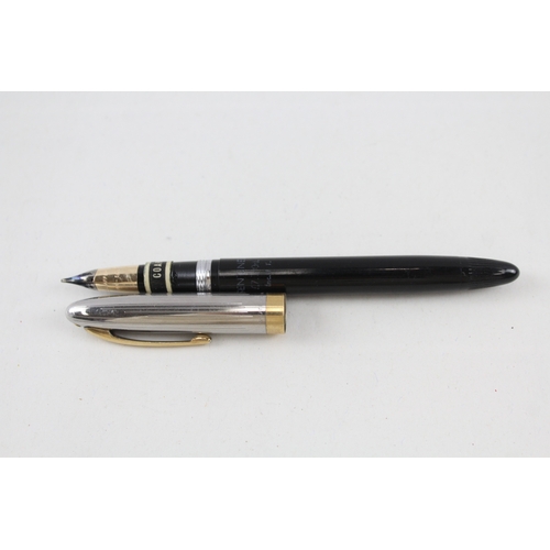 488 - Chalk Marked Vintage Sheaffer Sentinel Black Fountain Pen w/ 14ct Nib WRITING