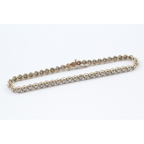 49 - 9ct gold diamond bracelet (5.9g)