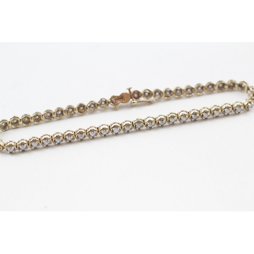 49 - 9ct gold diamond bracelet (5.9g)