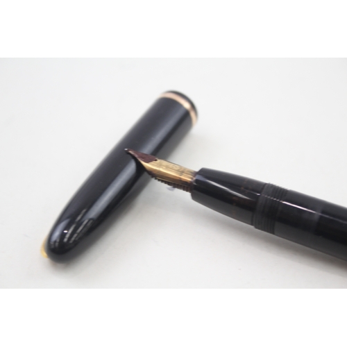 491 - Vintage Waterman Black Cased Fountain Pen w/ 18ct Gold Nib WRITING