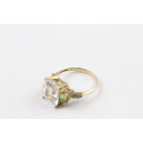 53 - 9ct gold blue & green gemstone ring (3.5g) Size  N