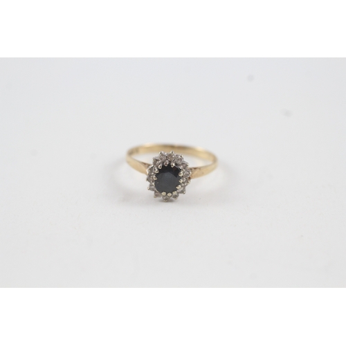 71 - 9ct gold vintage sapphire and diamond halo dress ring (1.8g) Size  O