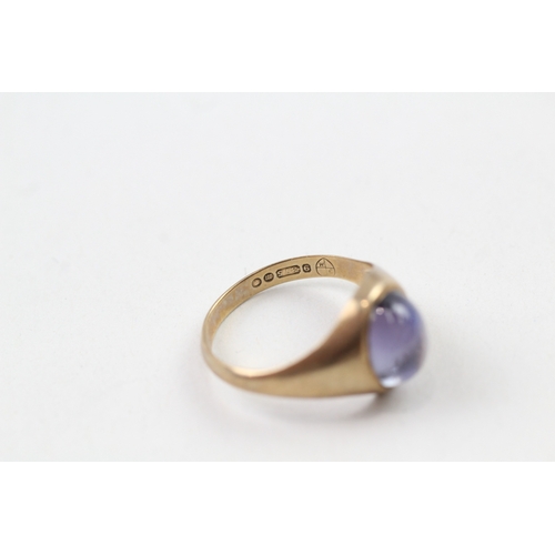 99 - 9ct gold vintage synthetic colour change sapphire cabochon cut dress ring (3.1g) Size  O 1/2