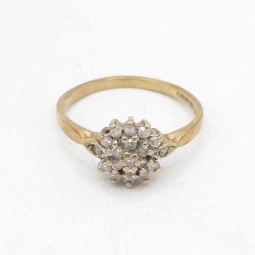 20 - 9ct vintage diamond cluster ring (1.6g) Size  L