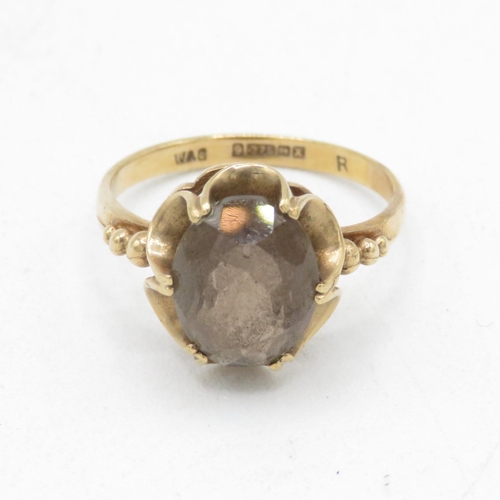 135 - 9ct gold vintage smokey quartz dress ring (2.4g) Size  M