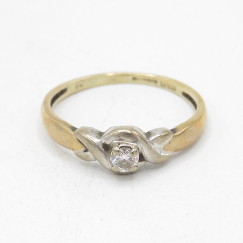 15 - 9ct gold diamond solitaire ring (2.2g) Size  P