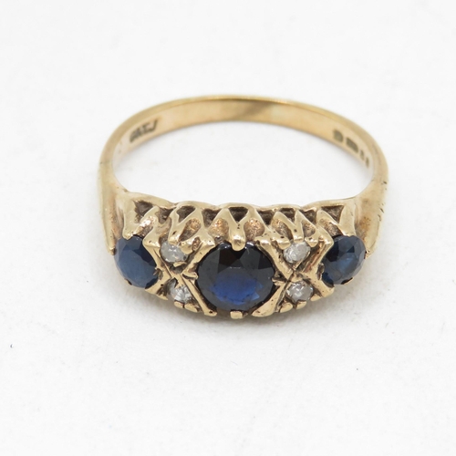 20 - 9ct gold vintage sapphire and diamond gypsy set dress ring (2.8g) Size  N