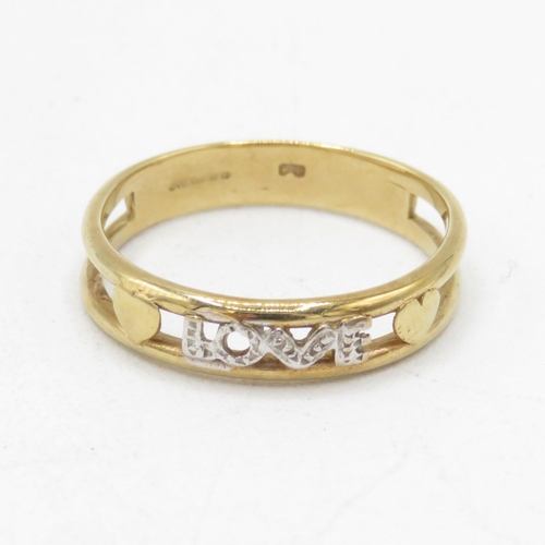 76 - 9ct gold diamond 'Love' band ring (2.3g) Size  Q