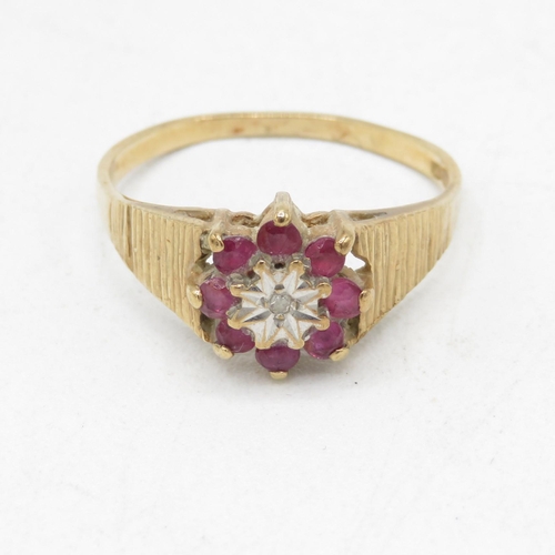 82 - 9ct gold vintage ruby and diamond cluster dress ring (2.2g) AS SEEN - MISHAPEN Size  O