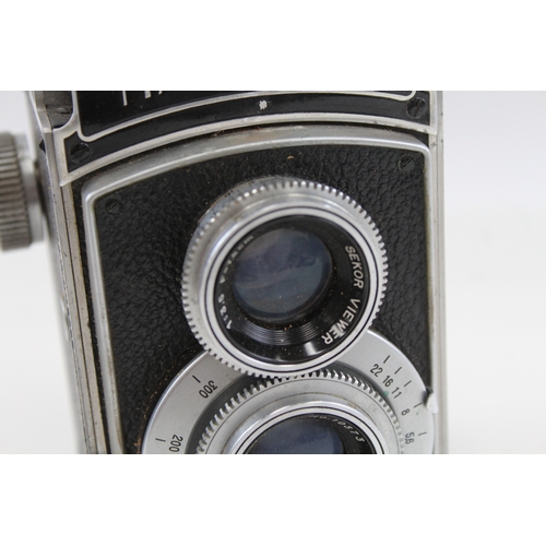 359 - Mamiyaflex TLR Twin Lens Camera Working w/ Sekor Lenses