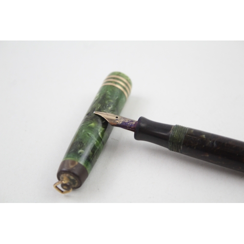 384 - Vintage Parker Lady Duofold Green Lacquer Fountain Pen w/ 14ct Gold Nib WRITING