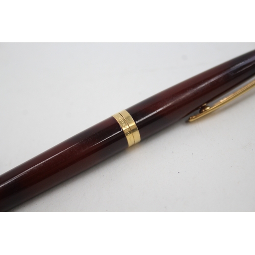 387 - Vintage Waterman C/F Tortoiseshell Effect Lacquer Fountain Pen 18ct Nib WRITING