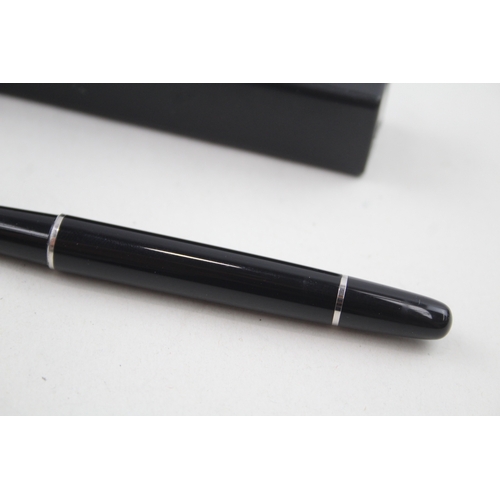 388 - Montblanc Meisterstuck Black Rollerball Pen WRITING - VD2892894