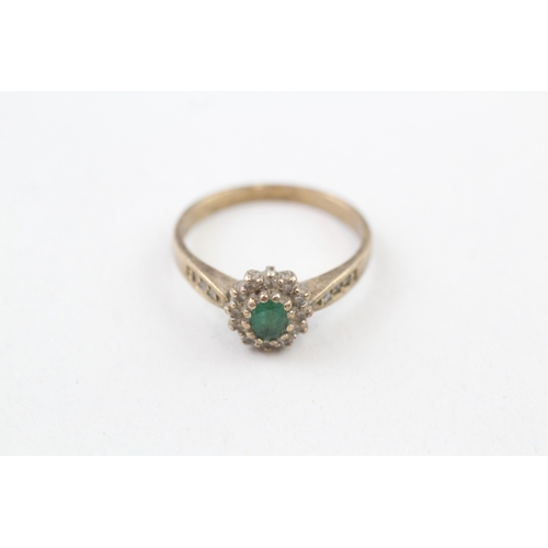 39 - 9ct gold vintage emerald and diamond halo dress ring with diamond set shoulders (3.1g) Size  P