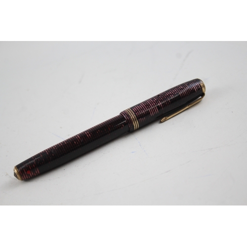 392 - Vintage Parker Vaccumatic Burgundy Fountain Pen w/ 14ct Gold Nib WRITING