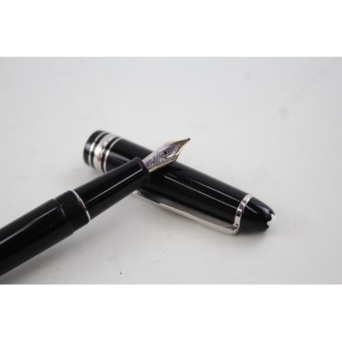 397 - Montblanc Meisterstuck Black Fountain Pen w/ 14ct White Gold Nib WRITING