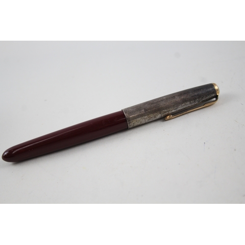 400 - Vintage Parker 51 Burgundy Fountain Pen w/ 14ct Nib, Rolled Silver Cap WRITING