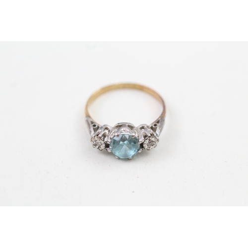 72 - 9ct gold and platinum vintage blue zircon and diamond three stone dress ring (2.2g) Size  K