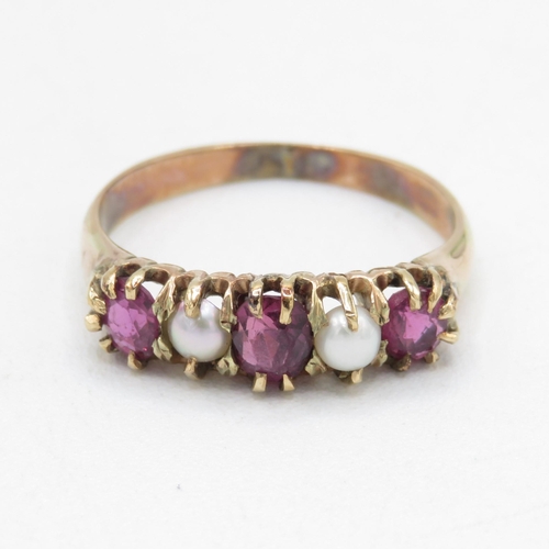 69 - 9ct gold vintage ruby and seed pearl five stone dress ring (2.8g) Size  N