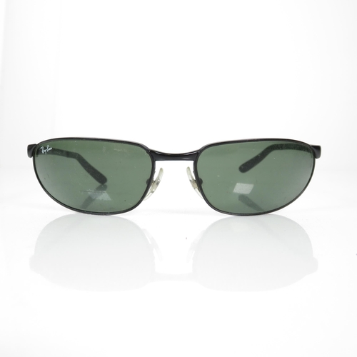 411 - Ray Ban  Designer Sunglasses