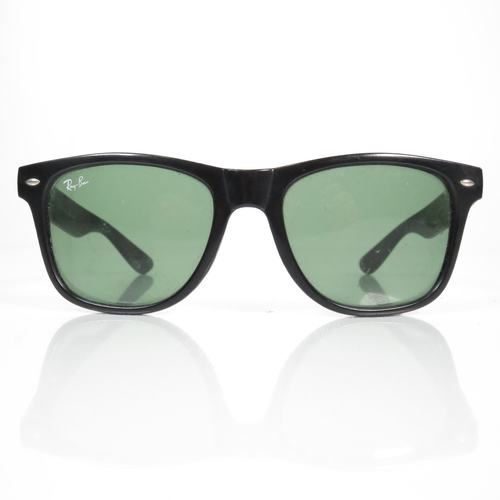 411 - Ray Ban  Designer Sunglasses