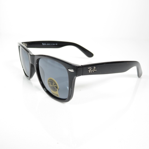 412 - Ray Ban  Designer Sunglasses