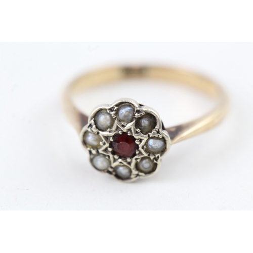 102 - 9ct gold antique garnet & seed pearl cluster ring (1.8g) Size  I