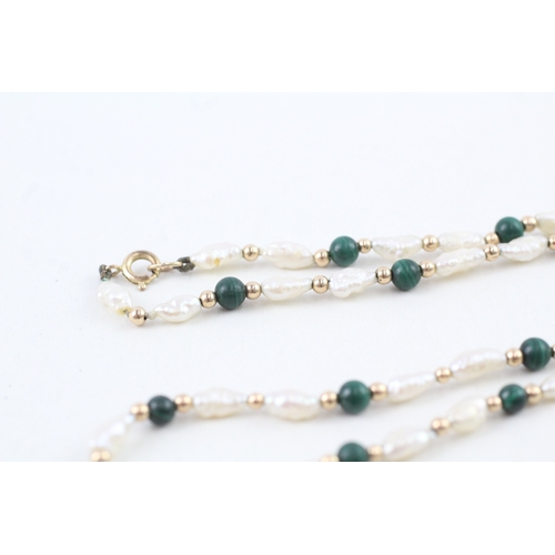 118 - 9ct gold pearl & nephrite necklace (6.9g)