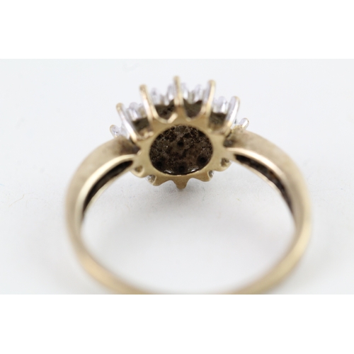 125 - 9ct gold diamond cluster ring (2.5g) Size  N