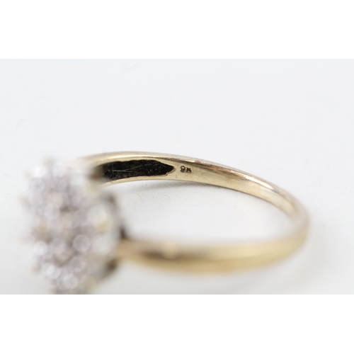 125 - 9ct gold diamond cluster ring (2.5g) Size  N