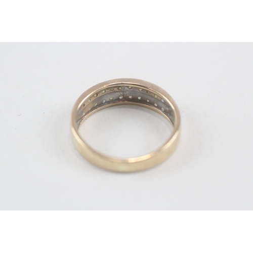 135 - 9ct gold diamond two row half eternity ring, total diamond weight: 0.25ct (approximately) (2.2g) Siz... 