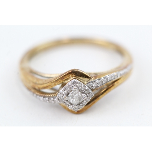 180 - 9ct gold diamond dress ring, total diamond weight: 0.20ct (approximately) (3g) Size  P