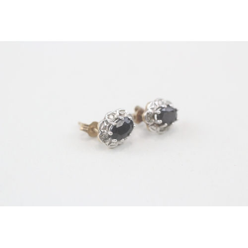 217 - 9ct gold sapphire & diamond cluster stud earrings (1.4g)