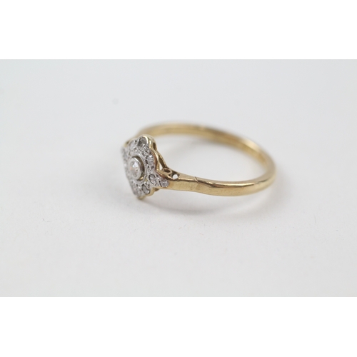 224 - 18ct gold and platinum diamond cluster dress ring (2.2g) Size  M