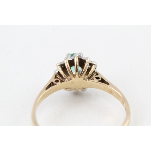 247 - 9ct gold vintage emerald & diamond cluster ring (1.8g) Size  M