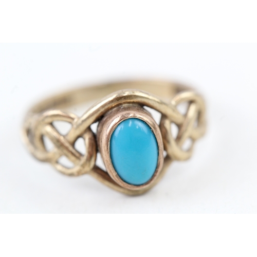 40 - 9ct gold vintage turquoise celtic style ring (2.1g) Size  K 1/2