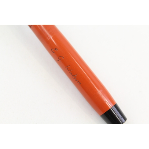 442 - Vintage Parker Duofold The Big Red Orange Fountain Pen w/ 14ct Gold Nib WRITING