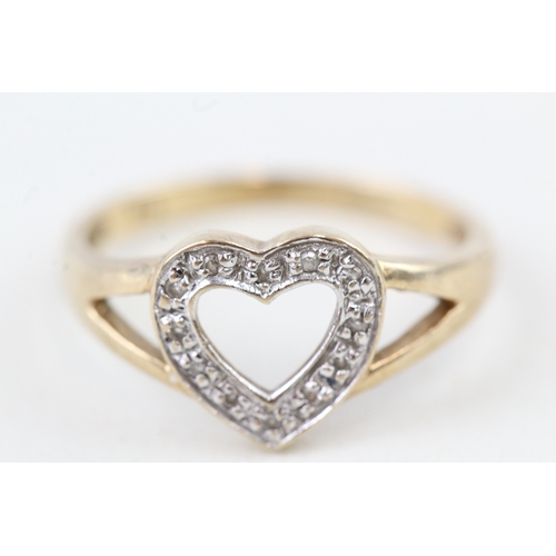 48 - 9ct gold diamond heart shape dress ring (2g) Size  O 1/2