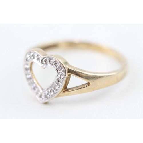 48 - 9ct gold diamond heart shape dress ring (2g) Size  O 1/2