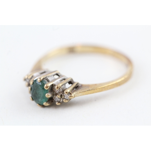 71 - 9ct gold vintage emerald & diamond dress ring (1.8g) Size  K