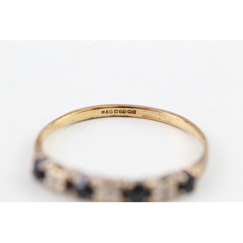 75 - 9ct gold vintage sapphire & diamond half eternity ring (1.4g) Size  R