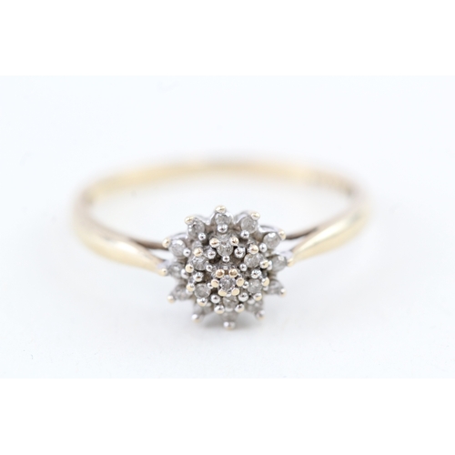 79 - 9ct gold vintage parve set diamond dress ring (1.6g) Size  P