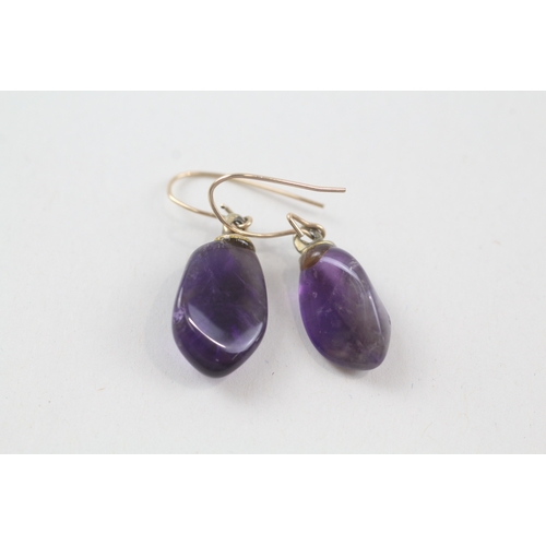 83 - 9ct gold amethyst drop earrings with shepherd hooks (3.2g)