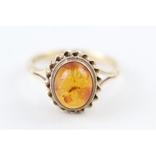 27 - 9ct gold vintage cabochon cut amber dress ring (2.5g) Size  N 1/2