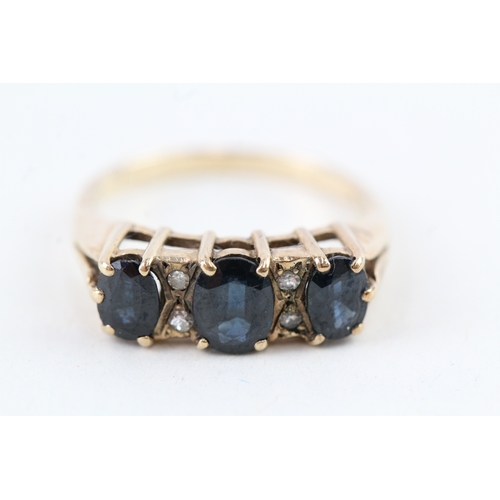 32 - 9ct gold vintage sapphire & diamond dress ring (3.2g) Size  O