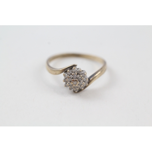 48 - 9ct gold diamond cluster dress ring (2g) Size  Q