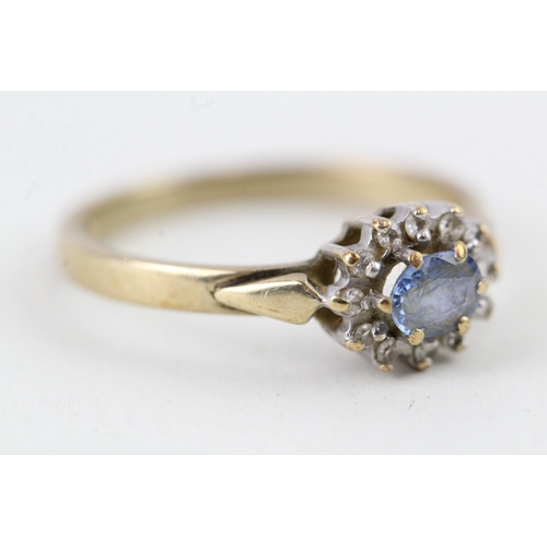 51 - 9ct gold vintage sapphire & diamond cluster ring (2.2g) Size  P