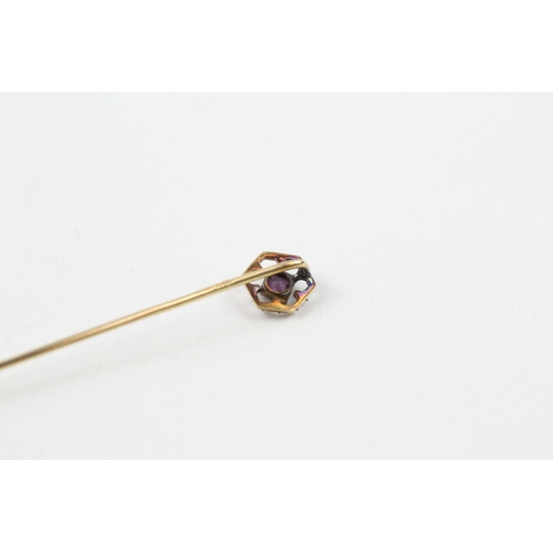 19 - 14ct vintage paste stick pin (1.3g)